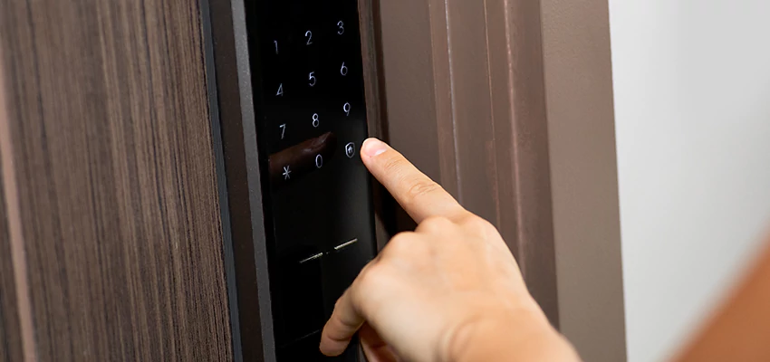 Smart Electric Locks Replacement Services in Los Banos, CA